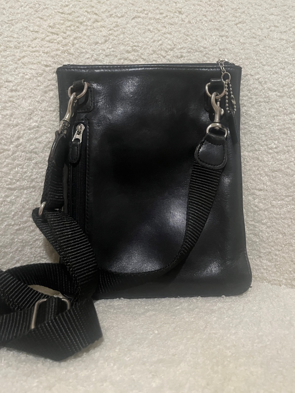 Coach Vintage Leather Crossbody Bag - Minimal Women’s Shoulder Bag
